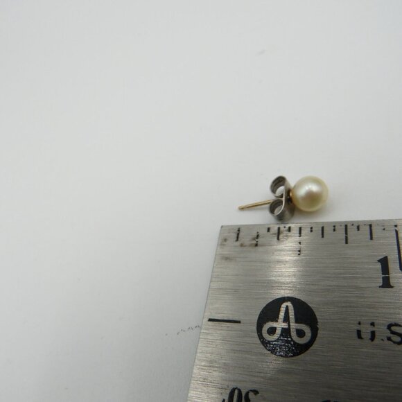 Pearl Earrings Cultured Gold Tone Pierced Stud Post Dainty - Picture 6 of 6